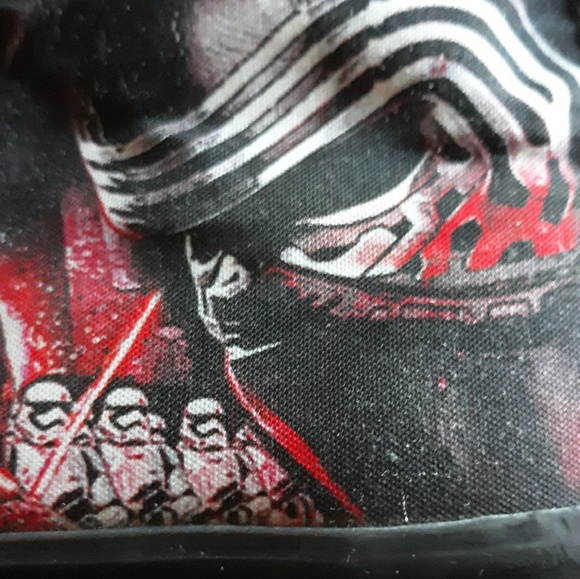 Star Wars Sketchers size 10 - Picture 4 of 8